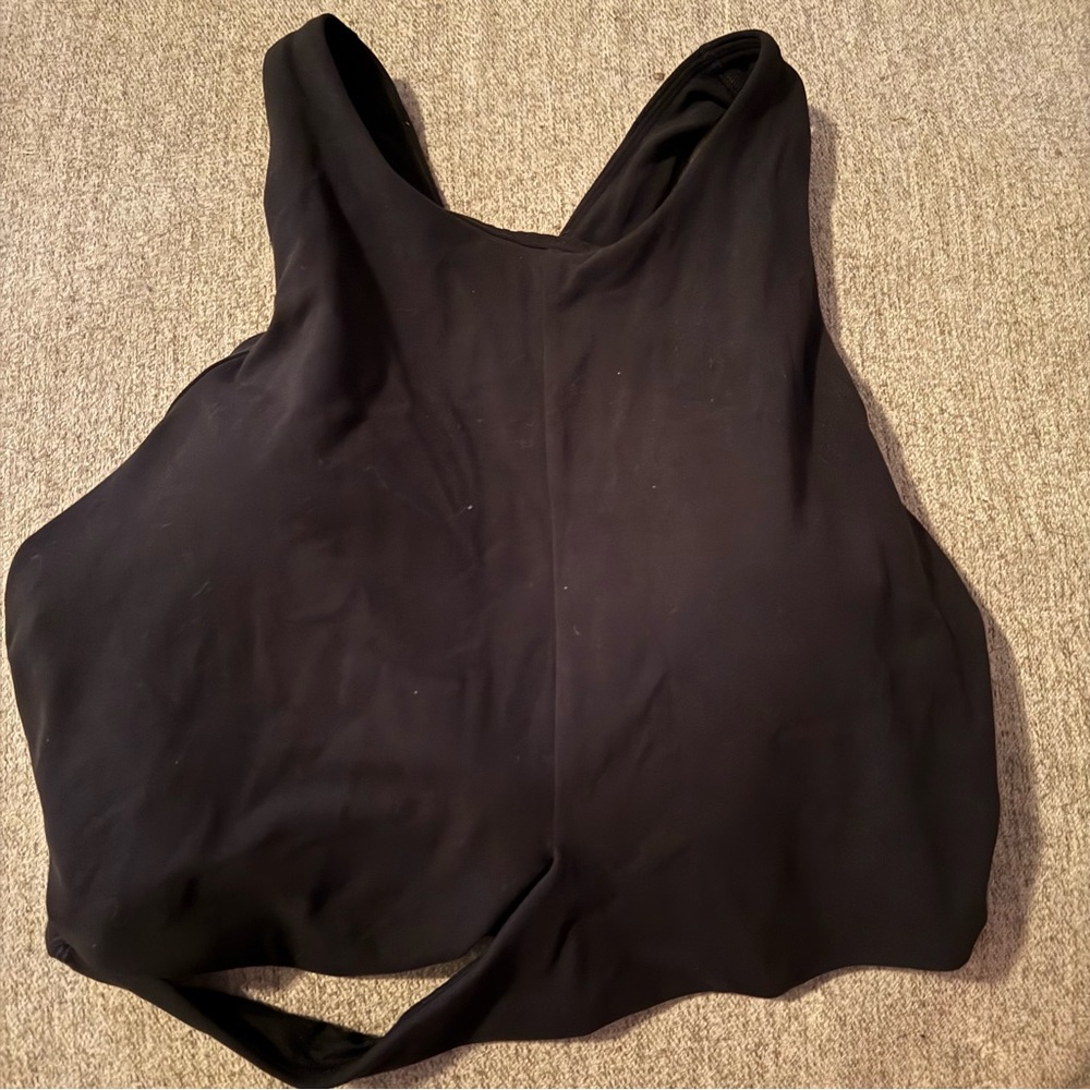 Women’s Athleta Conscious Crop (D-DD) NWOT